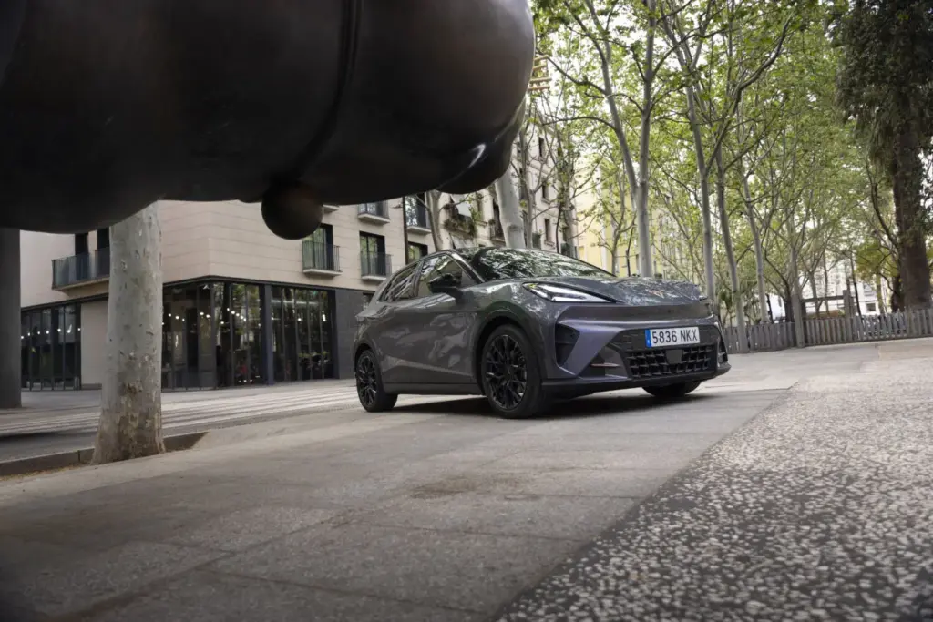 CUPRA RAVAL 226 11 Motor16