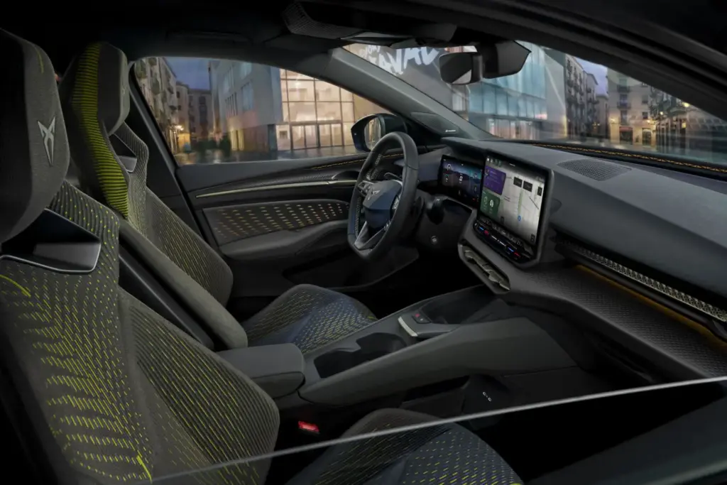 CUPRA RAVAL 226 13 Motor16