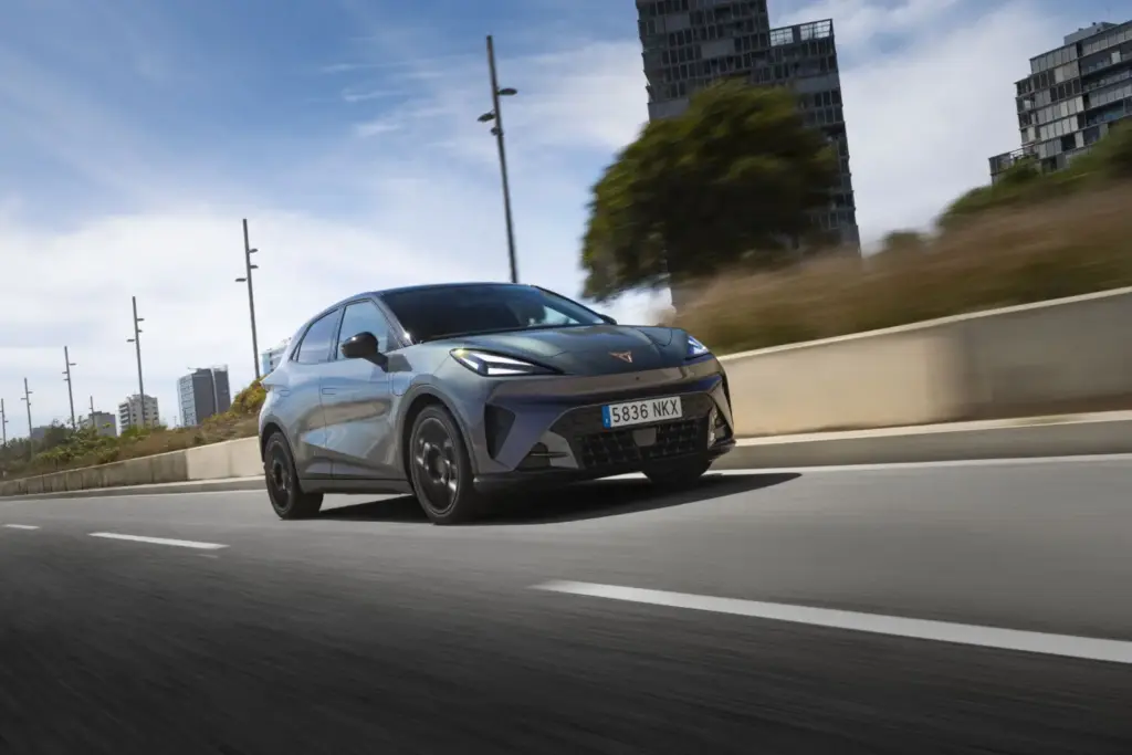 CUPRA RAVAL 226 39 Motor16