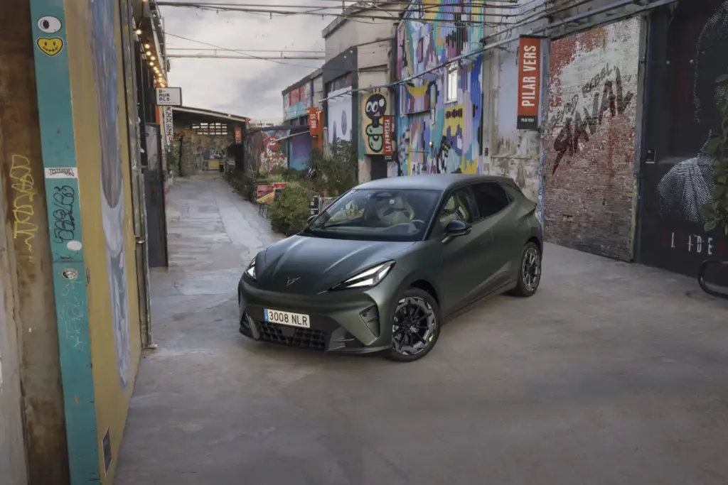 CUPRA RAVAL 226 55 Motor16
