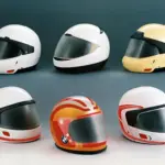 No solo motos: BMW celebra 50 años de cascos