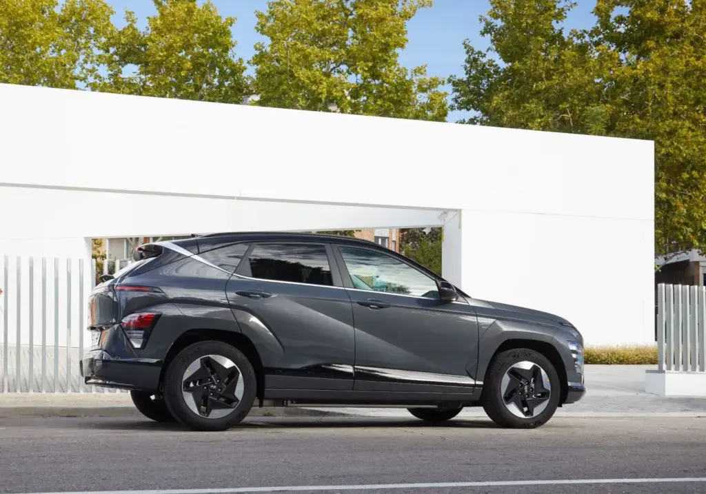 El Hyundai Kona democratiza la tecnología en el segmento B-SUV 14 Motor16 Hyundai Kona 2026 12 Motor16