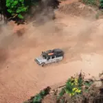 El desafío con récord al volante de un INEOS Grenadier: del Ártico al sur de África