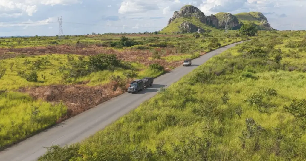 El desafío con récord al volante de un INEOS Grenadier: del Ártico al sur de África 1 Motor16 INEOS Automotive supports Cape to Cape world record 2 Motor16