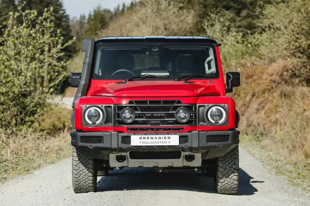 Las gamas Ineos Grenadier y Quartermaster recibe un acabado más extremo 4 Motor16 INEOS Grenadier Trialmaster X 01 Motor16