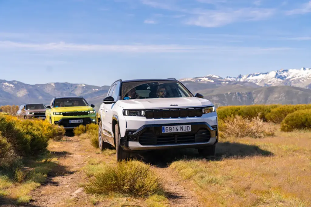 Primera prueba con el nuevo Jeep Compass Plug in 9 Motor16 Jeep Compass enchufable 4 motores16