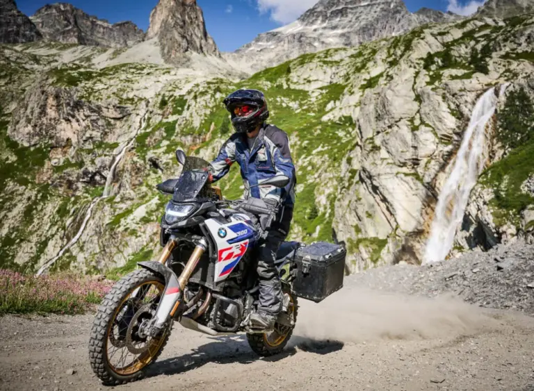 KLIM presenta una armadura y un casco de carbono que marcan un antes y un después en el mundo trail
