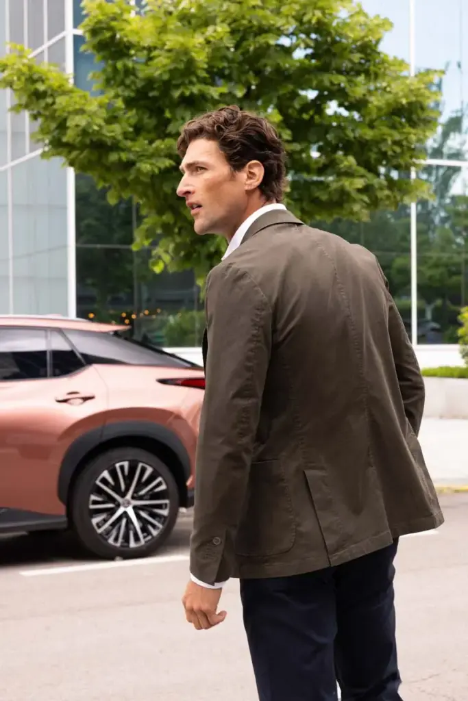 Lexus x Silbon: la firma cordobesa que viste ahora a los comerciales de la marca premium de Toyota 8 Motor16 LEXUS SILBON11 Motor16