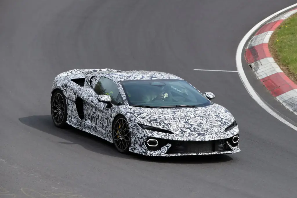 Lamborghini Temerario Spyder 2027 4 Motor16