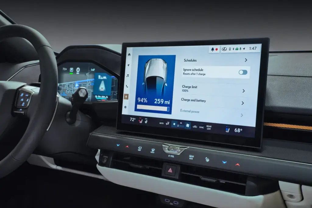Lexus reinventa la cabina: así es el nuevo sistema multimedia Interface que debuta en el ES 2026 1 Motor16 Lexus-Interface-EV-Charge-Management-1