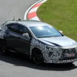 El Lexus RX 2027 se pone a prueba en Nürburgring