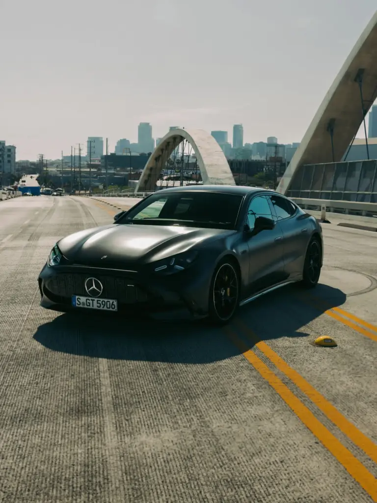 MERCEDES AMG GT 4 PUERTAS COUPE 3 Motor16