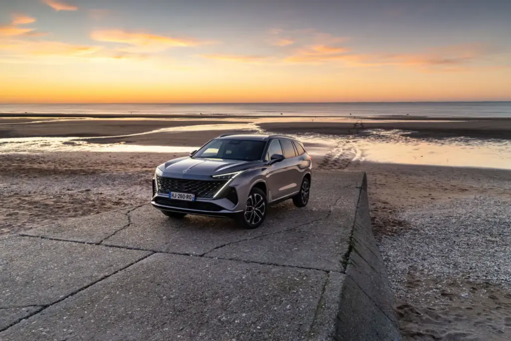 MG S9 PHEV 27 Motor16