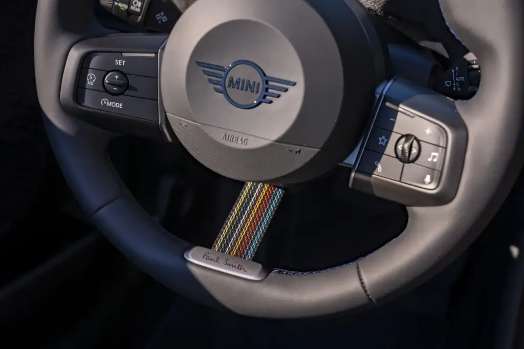 Mini Paul Smith Edition 10 Motor16