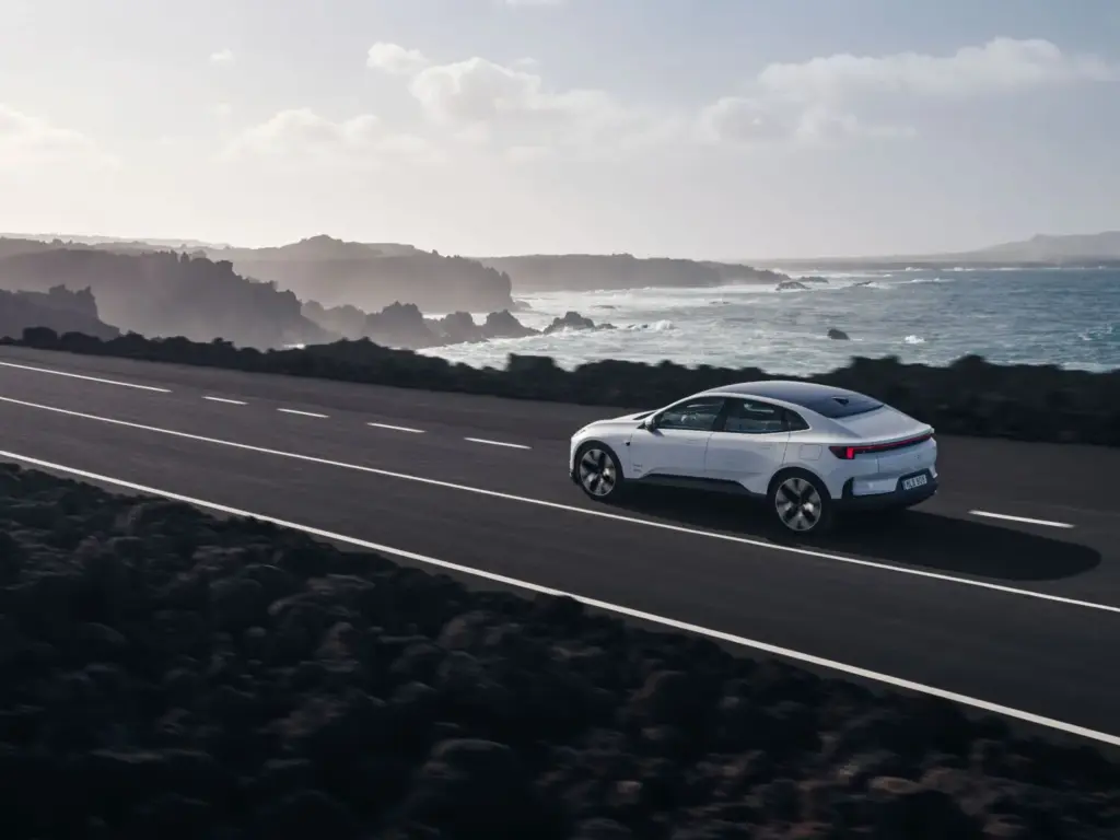 Polestar 4 coupé