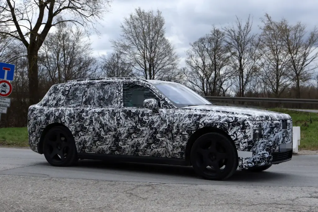 El primer SUV eléctrico de Rolls-Royce desvela uno de sus secretos 11 Motor16 Rolls Royce SUV EV 8 Motor16