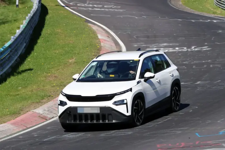 El Škoda Epiq pasa por Nürburgring antes de su estreno