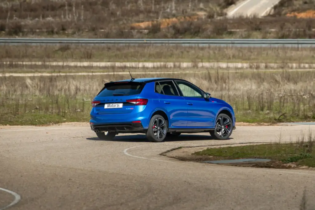 Prueba del Škoda Fabia 130: Un digno heredero 3 Motor16 Skoda Fabia 130 prueba 36 Motor16