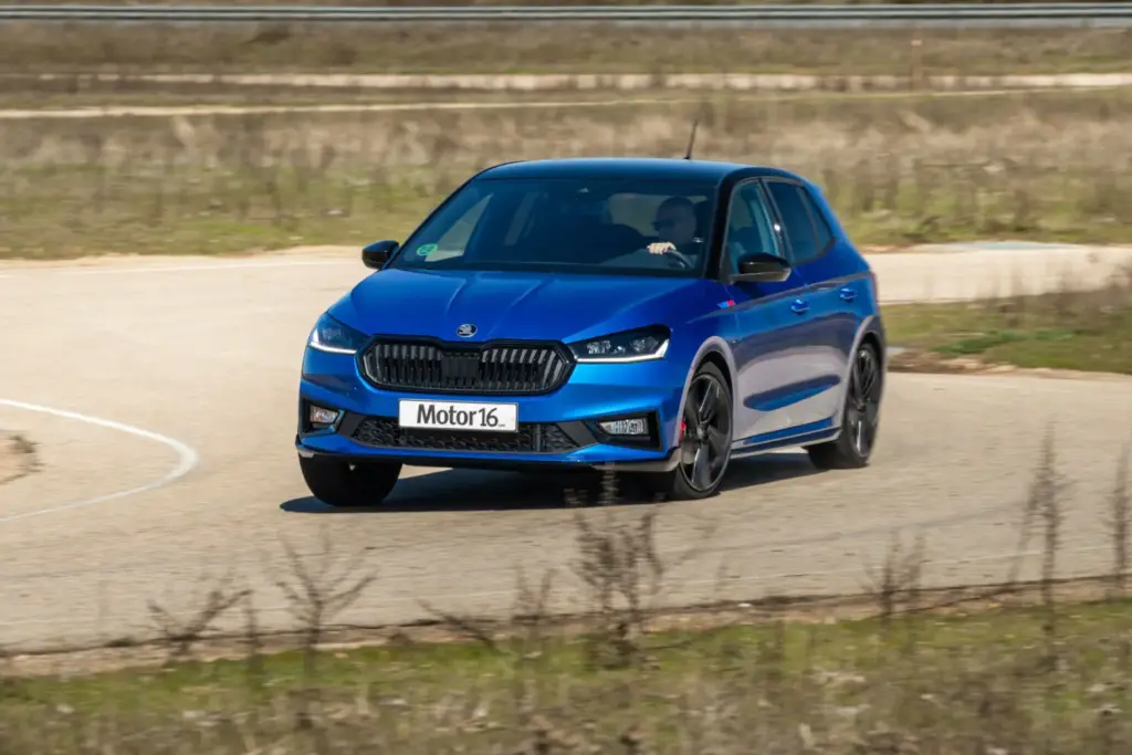 Prueba del Škoda Fabia 130: Un digno heredero 4 Motor16 Skoda Fabia 130 prueba 37 Motor16