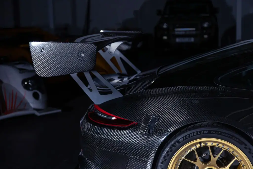 Este superdeportivo está basado en uno de los 911 más codiciados... y vale casi cuatro veces más 17 Motor16 TALOS Porsche 911 RT 3 Motor16