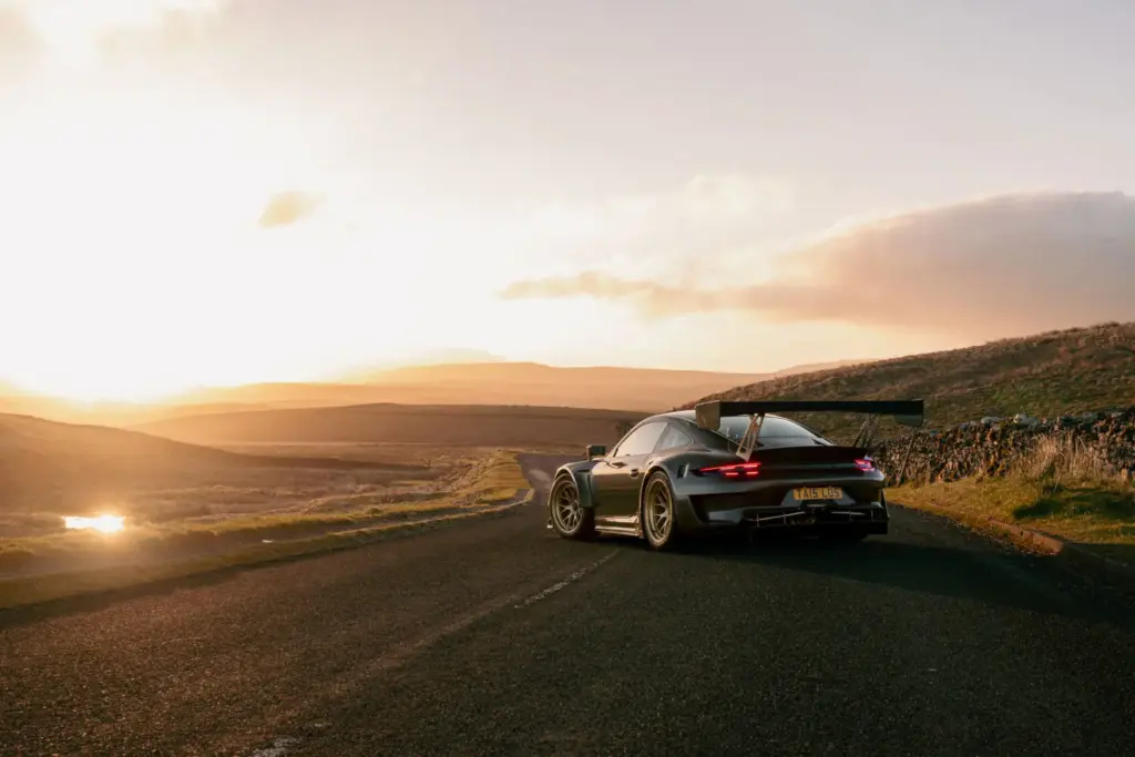 Este superdeportivo está basado en uno de los 911 más codiciados... y vale casi cuatro veces más 51 Motor16 TALOS Porsche 911 RT 46 Motor16