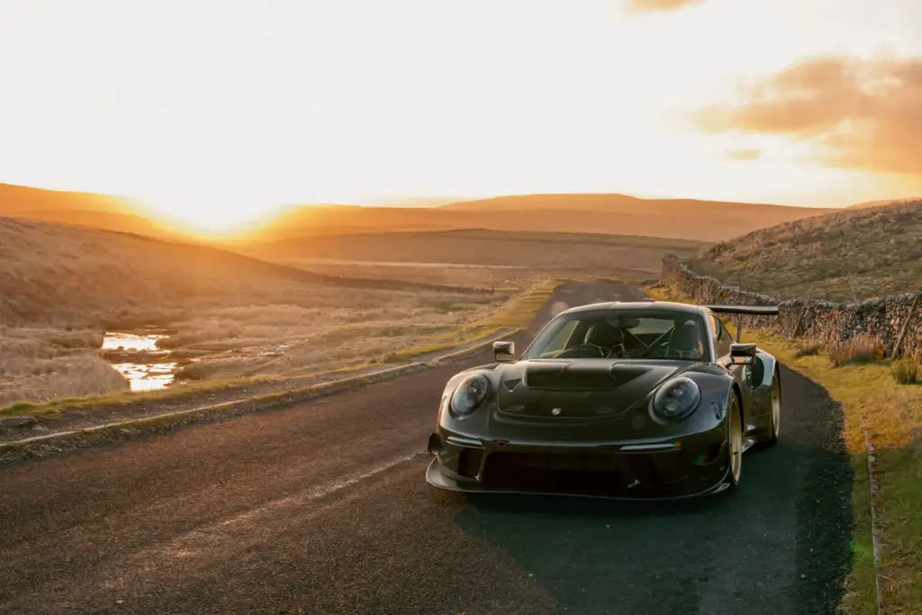 Este superdeportivo está basado en uno de los 911 más codiciados... y vale casi cuatro veces más 53 Motor16 TALOS Porsche 911 RT 49 Motor16