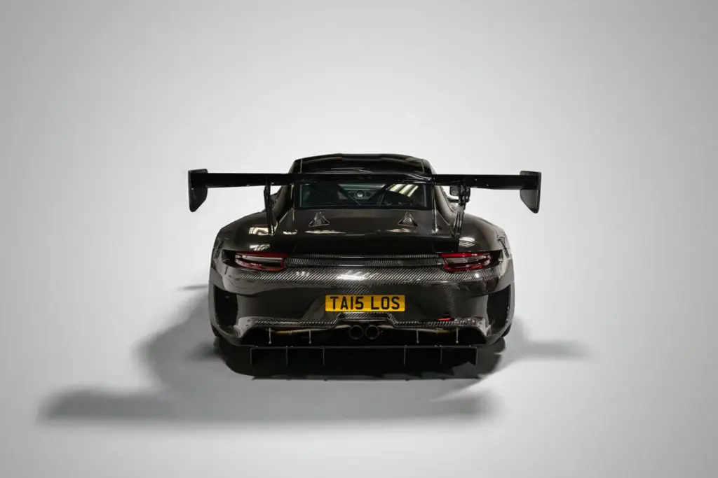 Este superdeportivo está basado en uno de los 911 más codiciados... y vale casi cuatro veces más 2 Motor16 TALOS Porsche 911 RT 67 Motor16