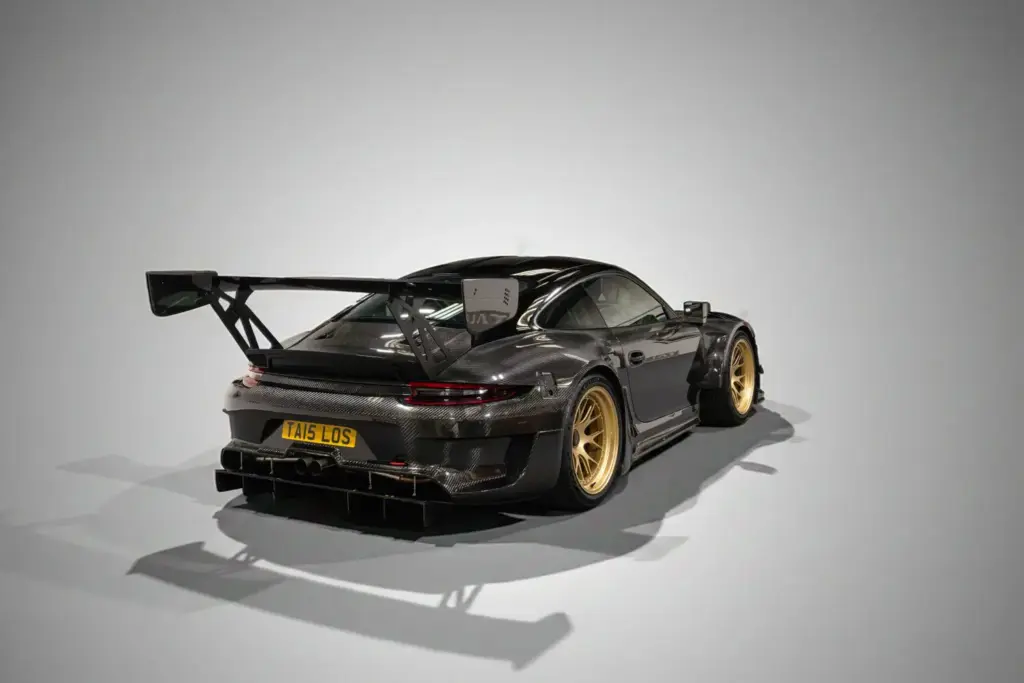 Este superdeportivo está basado en uno de los 911 más codiciados... y vale casi cuatro veces más 71 Motor16 TALOS Porsche 911 RT 68 Motor16