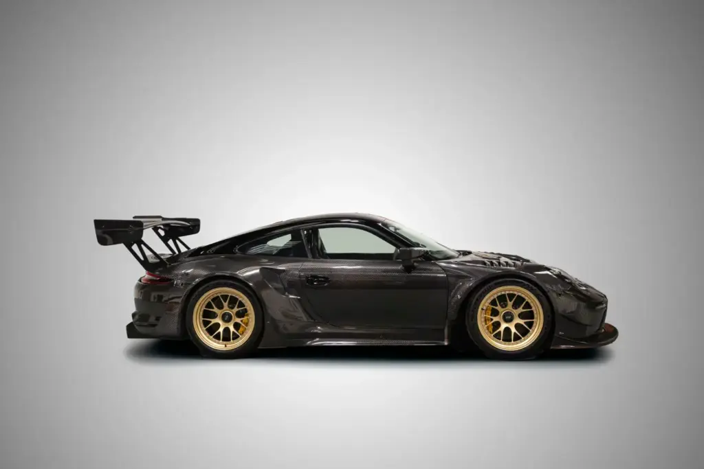Este superdeportivo está basado en uno de los 911 más codiciados... y vale casi cuatro veces más 74 Motor16 TALOS Porsche 911 RT 71 Motor16