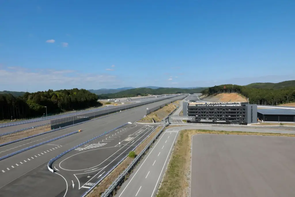TOYOTA TECHNICAL CENTER SHIMOYAMA 5 Motor16