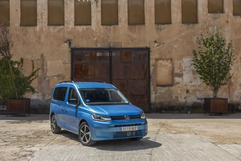 Volkswagen Comerciales etiqueta Cero 10 Motor16