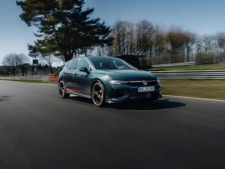 Volkswagen lanza el Golf GTI 50 aniversario: el más potente de la historia