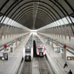 Viaje París Berlín en coche eléctrico: el Kia EV4 vence al tren nocturno por los pelos