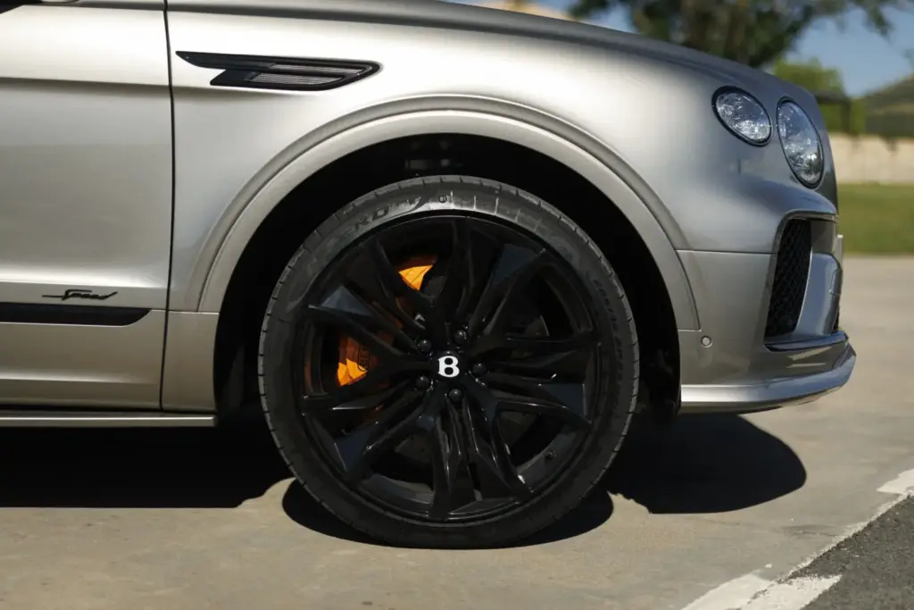 Primera prueba del Bentley Bentayga Speed: El último SUV de la vieja escuela 81 Motor16 bentley Bentayga speed V8 1 Motor16