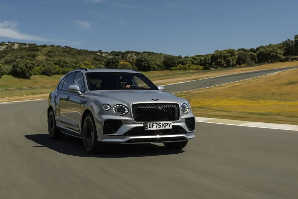 Primera prueba del Bentley Bentayga Speed: El último SUV de la vieja escuela 67 Motor16 bentley Bentayga speed V8 15 Motor16