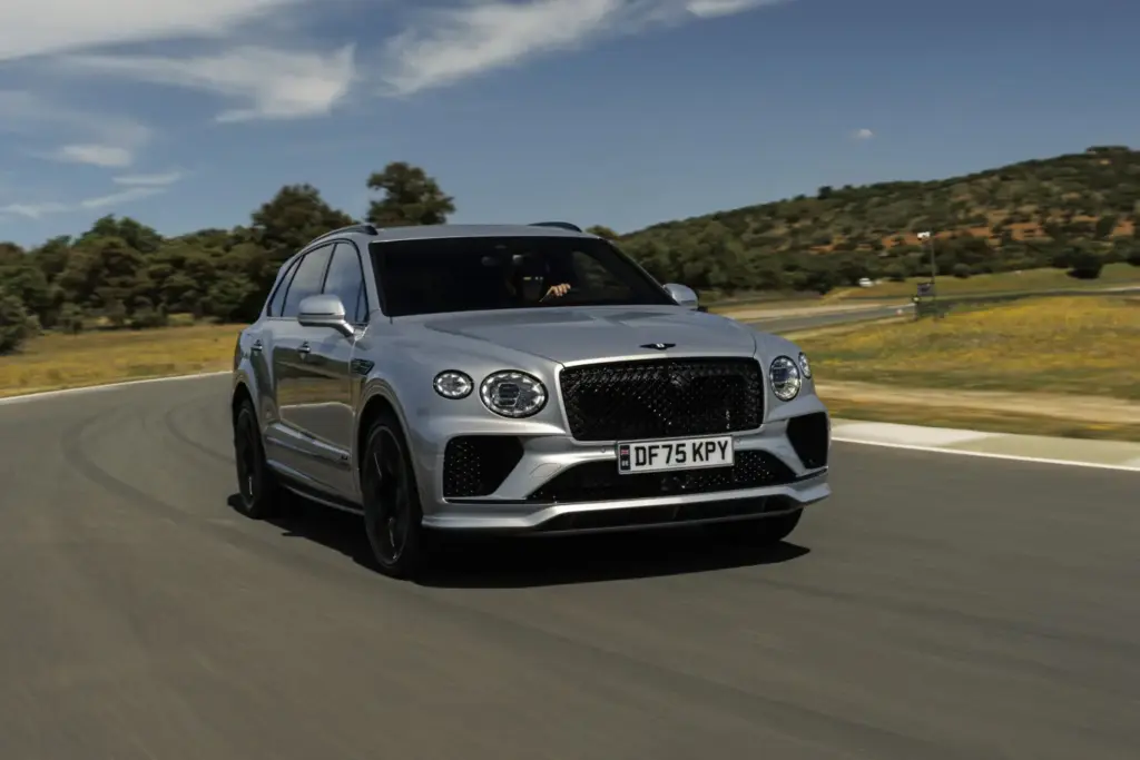Primera prueba del Bentley Bentayga Speed: El último SUV de la vieja escuela 66 Motor16 bentley Bentayga speed V8 16 Motor16