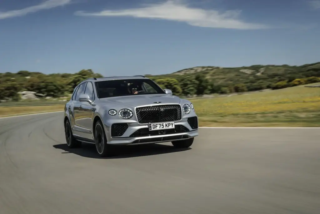 Primera prueba del Bentley Bentayga Speed: El último SUV de la vieja escuela 62 Motor16 bentley Bentayga speed V8 20 Motor16