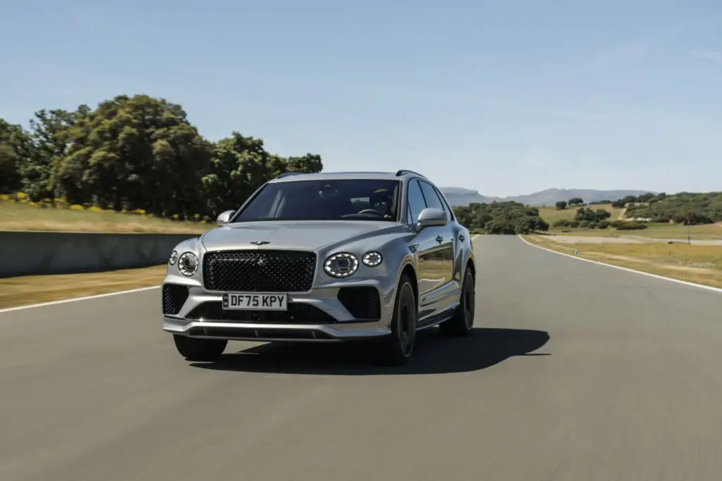 Primera prueba del Bentley Bentayga Speed: El último SUV de la vieja escuela 61 Motor16 bentley Bentayga speed V8 21 Motor16
