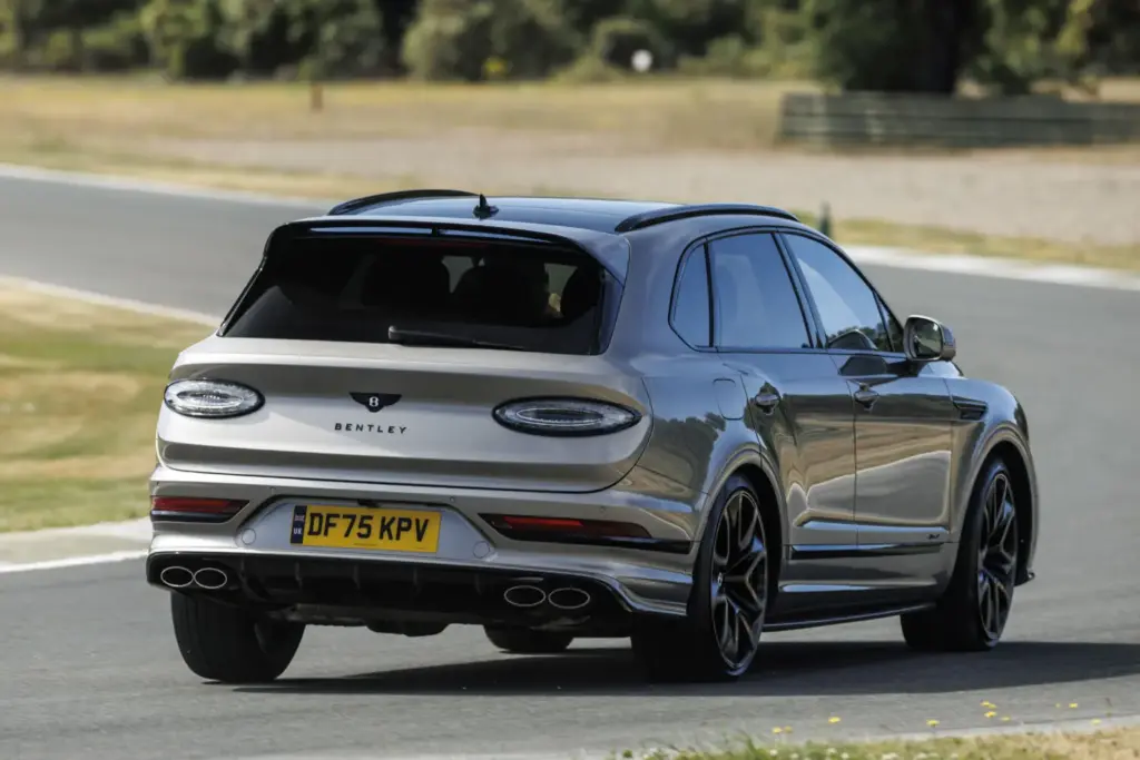 Primera prueba del Bentley Bentayga Speed: El último SUV de la vieja escuela 2 Motor16 bentley Bentayga speed V8 30 Motor16