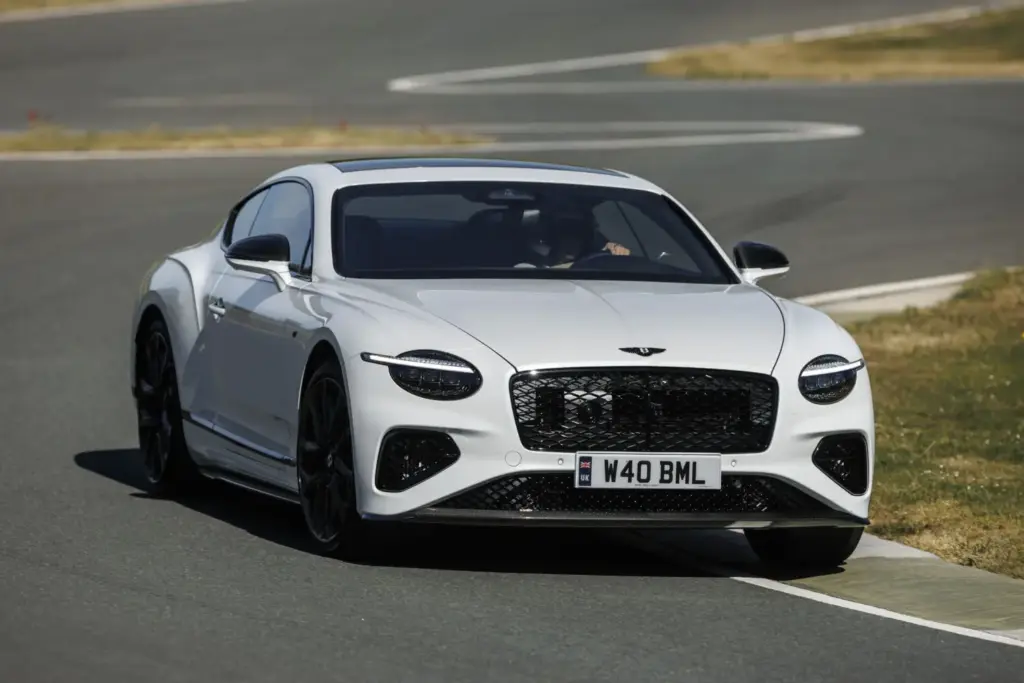 bentley continental GT s snow quartz ascari 1 Motor16