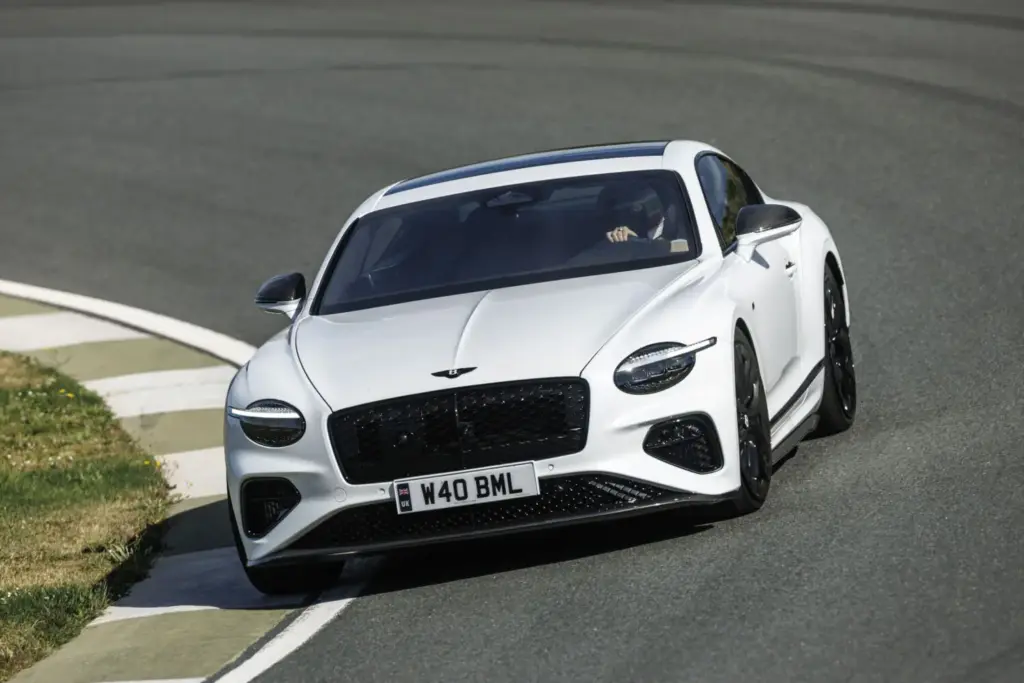 bentley continental GT s snow quartz ascari 11 Motor16