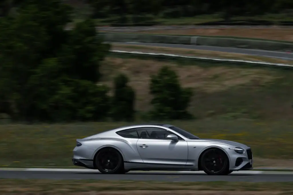 bentley continental gt s ascari circuito 35 Motor16