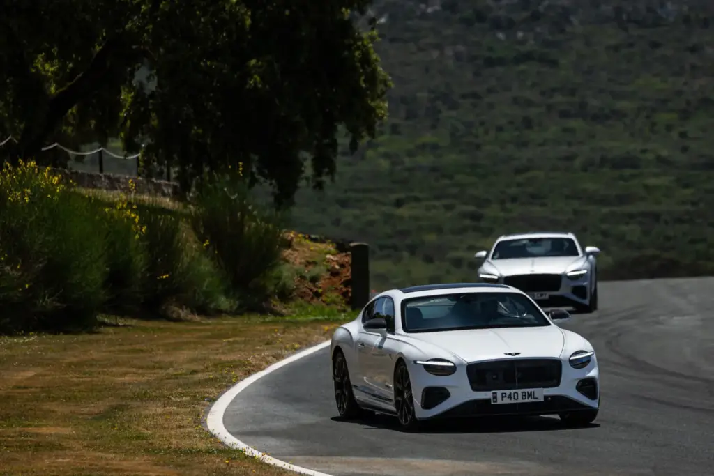 bentley continental gt s ascari circuito 6 Motor16