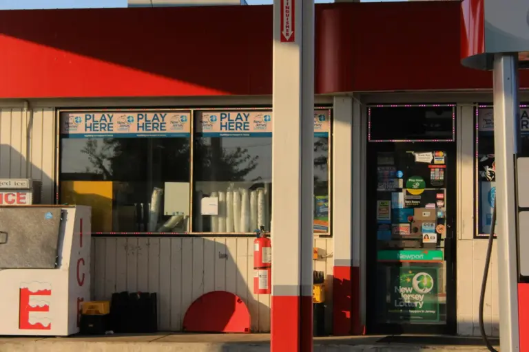 El precio de la gasolina dispara las búsquedas de ‘bonoloto hoy’: ¿qué hay detrás?