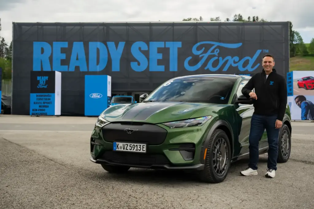 Ford redefine su futuro europeo y anuncia siete nuevos modelos 1 Motor16 cqdam.web .2400 2 Motor16
