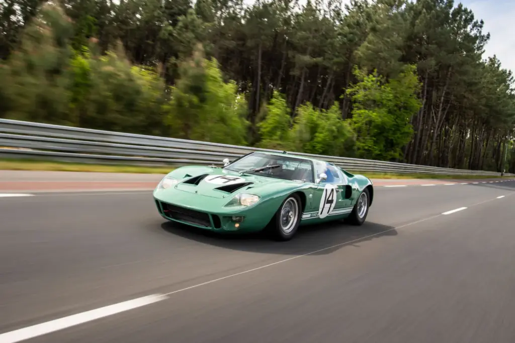 Un Ford GT40 Mk I de Le Mans 1965 sale a la venta en Europa 4 Motor16 Un Ford GT40 Mk I de Le Mans 1965 sale a la venta en Europa