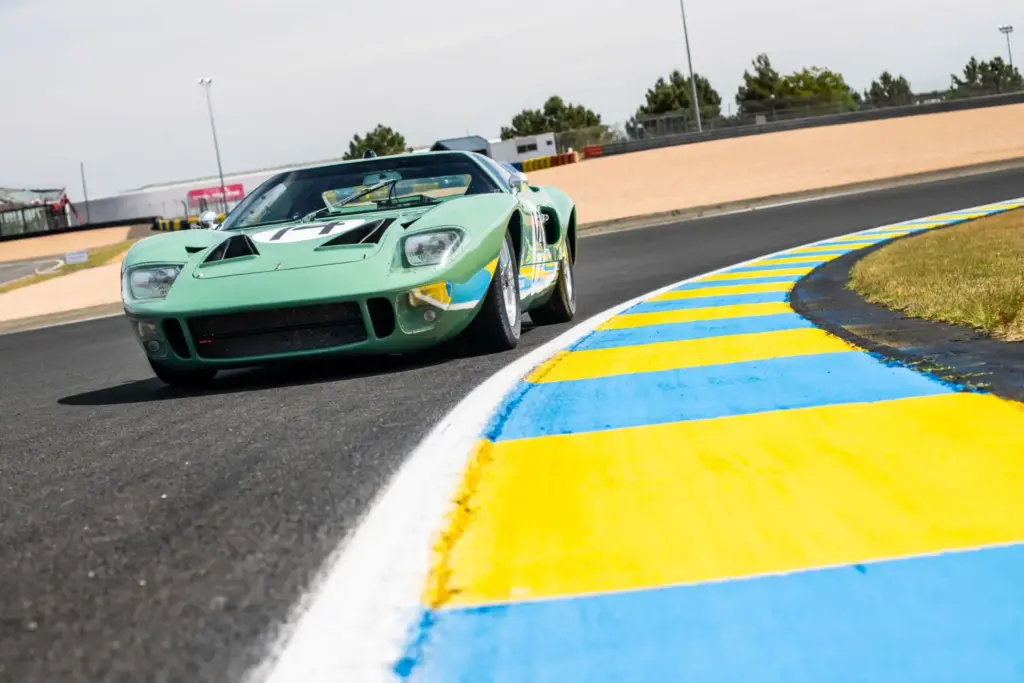 Un Ford GT40 Mk I de Le Mans 1965 sale a la venta en Europa 1 Motor16 Un Ford GT40 Mk I de Le Mans 1965 sale a la venta en Europa