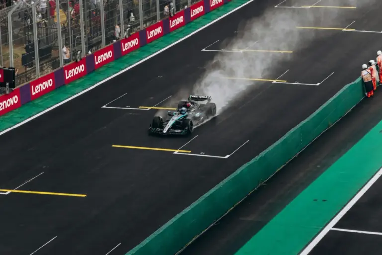 Mercedes y McLaren se juegan el Gran Premio de Canadá mientras Alonso asume media décima