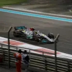 Guerra civil en Mercedes F1: Russell gana el sprint de Canadá tras duelo con Antonelli