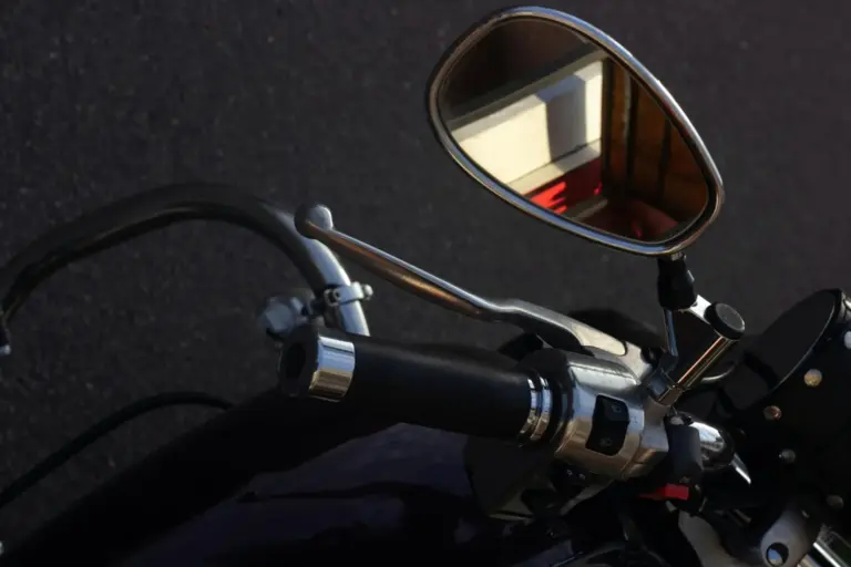 Honda patenta un embrague háptico que devuelve las vibraciones a las motos eléctricas